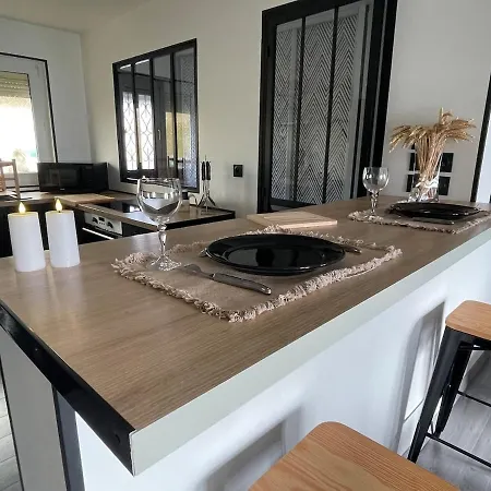 Hébergement de vacances Instant Design Carvin